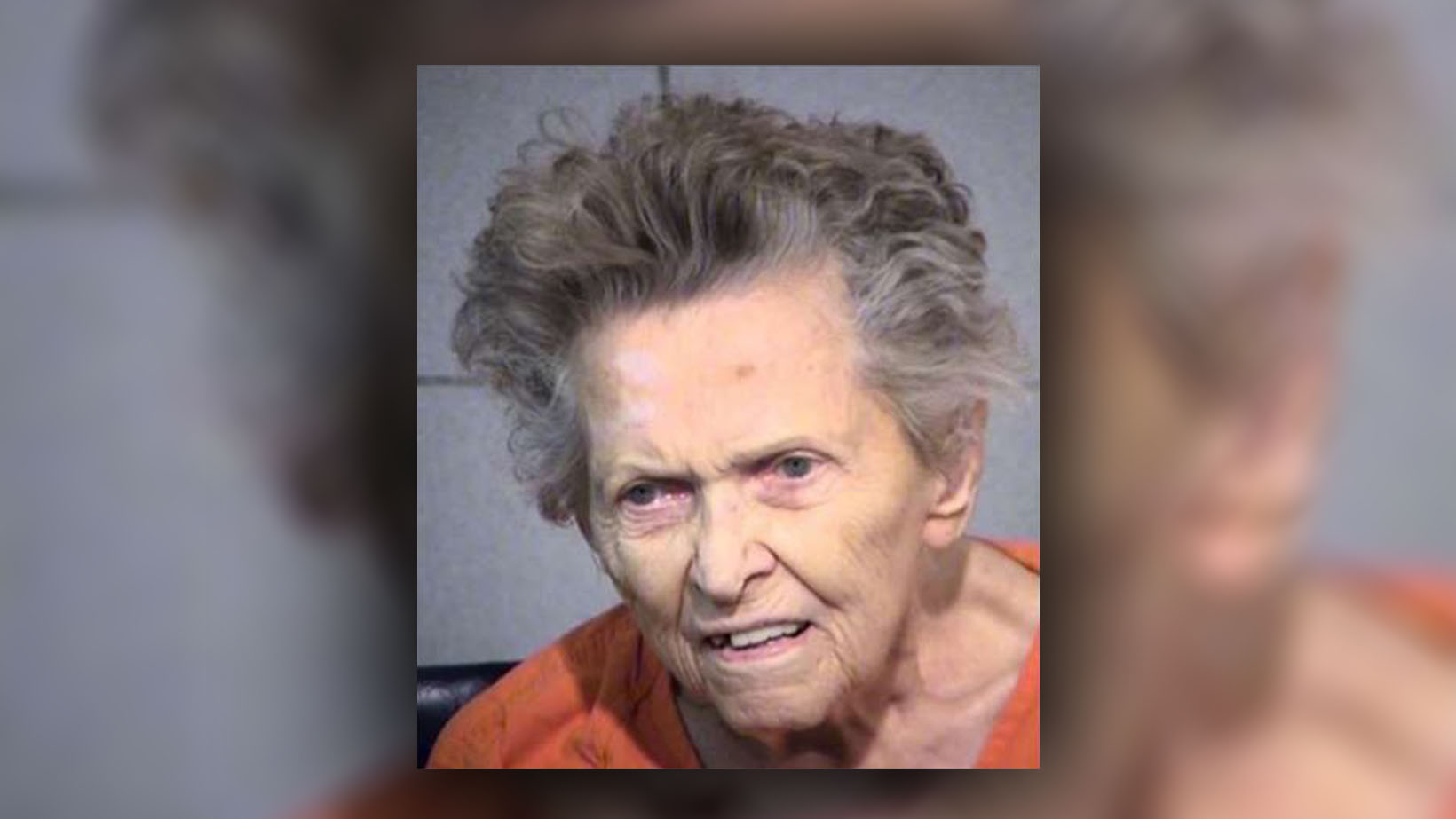 Una mujer de 92 años mata a su hijo para que no la envíen a un hogar de ancianos