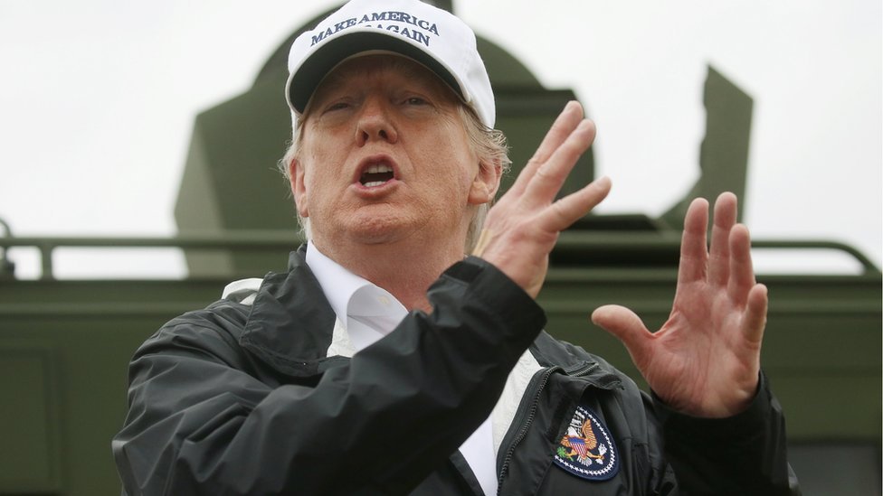 Trump insiste en declarar emergencia nacional y construir el muro