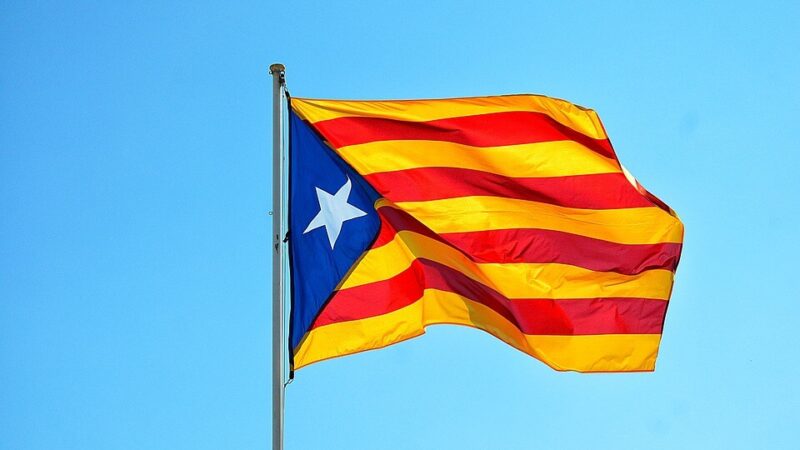 En Cataluña, será obligatorio impartir un 25% de las clases en castellano